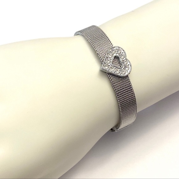 $3/20 Mesh Wristband Rhinestone Heart Charm Bracelet - Picture 5 of 8